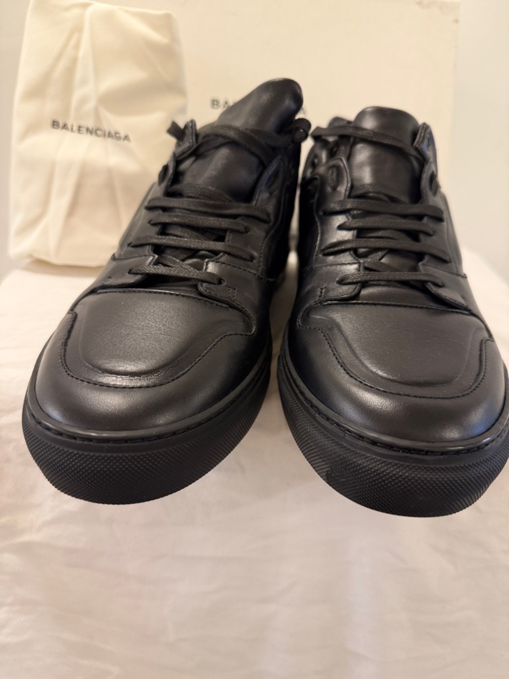 Balenciaga Men’s Black Leather Low-Top Sneakers - Picture 3 of 11